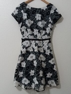 ERIN by Erin Fetherston Black and White Floral Lace Fit-and-Flare Dress